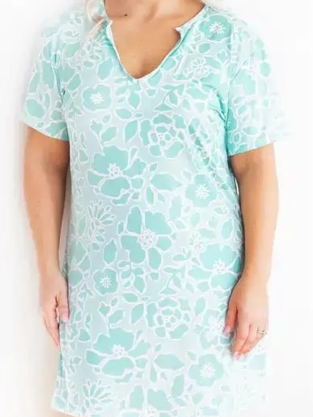 Ocean Breeze Short Sleeve V‑Neck Dress